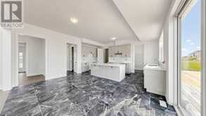 12 ALDWINCKLE AVENUE | Oro-Medonte Ontario | Slide Image Four