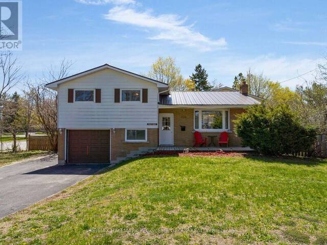 423 MARY STREET Orillia Ontario, L3V 3G5 - 4 Bedrooms Home For Sale