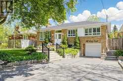 197 LUCAS STREET | Richmond Hill Ontario | Slide Image Two
