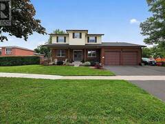 334 PARKWOOD AVENUE Bradford West Gwillimbury Ontario, L3Z 2E4