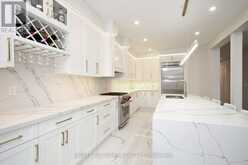 133 WOODVILLE DRIVE | Vaughan Ontario | Slide Image Thirteen