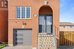 42 DOMENICO CRESCENT | Brampton Ontario | Slide Image Four