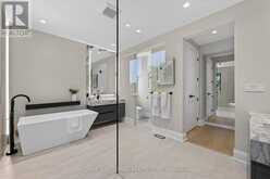 197 POLLY DRIVE | Oakville Ontario | Slide Image Twenty