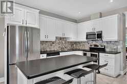 17 GRANTHAM AVENUE S | St. Catharines Ontario | Slide Image Twelve