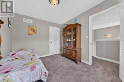 17 GRANTHAM AVENUE S | St. Catharines Ontario | Slide Image Thirty-four
