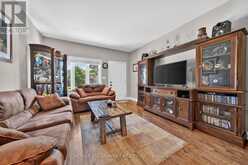 17 GRANTHAM AVENUE S | St. Catharines Ontario | Slide Image Six