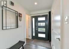 91 MOON POINT DRIVE | Oro-Medonte Ontario | Slide Image Six