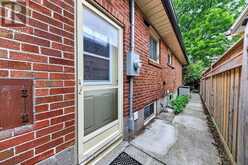 18 ELDERFIELD CRESCENT | Toronto Ontario | Slide Image Forty