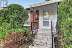 18 ELDERFIELD CRESCENT | Toronto Ontario | Slide Image Four