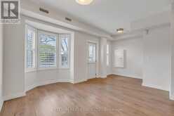 12 ARLINGTON AVENUE | Toronto Ontario | Slide Image Nine