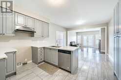 249 FLEETWOOD DRIVE | Oshawa Ontario | Slide Image Twelve