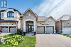 249 FLEETWOOD DRIVE | Oshawa Ontario | Slide Image Three