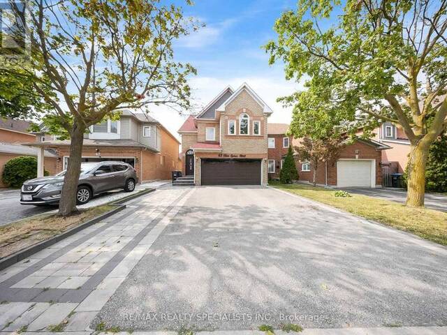 63 BLUE SPRUCE STREET Brampton Ontario, L6R 1C4 - 5 Bedrooms Home For Sale