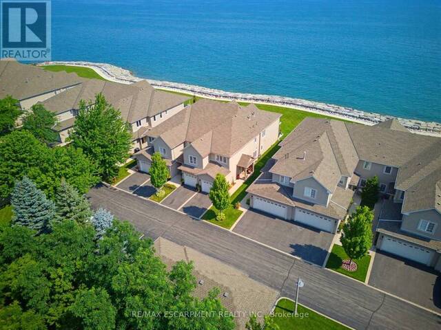 15 - 484 MILLEN ROAD Hamilton Ontario, L8E 6G4 - 2 Bedrooms Waterfront Condo For Sale