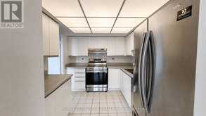 1103 - 20 HARDING BOULEVARD W | Richmond Hill Ontario | Slide Image Fifteen