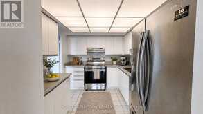 1103 - 20 HARDING BOULEVARD W | Richmond Hill Ontario | Slide Image Sixteen