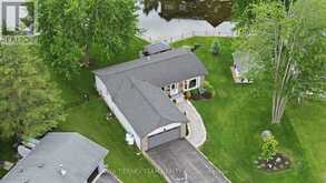 84 TURTLE PATH | Ramara Ontario | Slide Image Thirty-eight