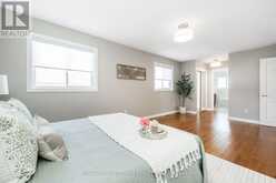 22 MAPLE CROWN TERRACE | Barrie Ontario | Slide Image Thirty