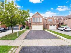 42 MOSLEY CRESCENT Brampton Ontario, L6Y 5C8