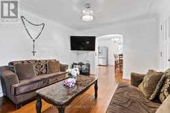 4276 HOWARD AVENUE | Windsor Ontario | Slide Image Eight