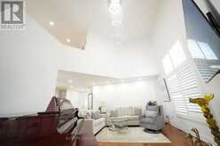 33 WILDERNESS DRIVE | Toronto Ontario | Slide Image Twelve