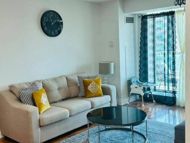 611 - 3 ELLESMERE STREET Richmond Hill Ontario, L4B 4N2 - 2 Bedrooms Condo For Sale