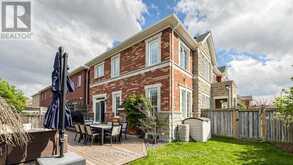 3307 GRANITE GATE | Burlington Ontario | Slide Image Seven