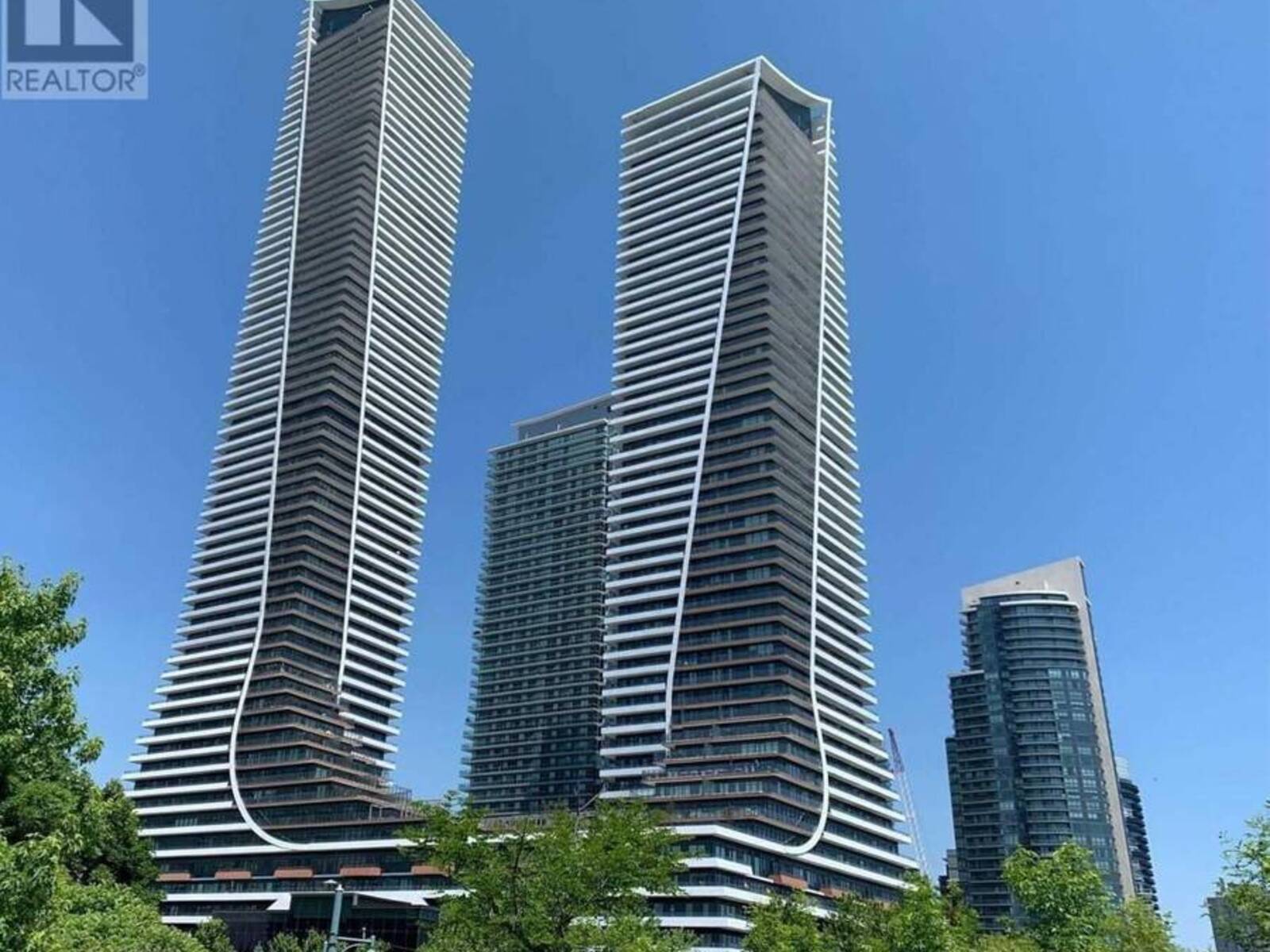 4511 - 30 SHORE BREEZE DRIVE, Toronto, Ontario M8V 0J1