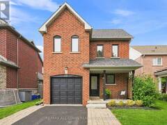 73 RUSSELL BARTON LANE Uxbridge Ontario, L9P 1Z2