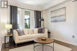47 VANDERVOORT DRIVE | Richmond Hill Ontario | Slide Image Five