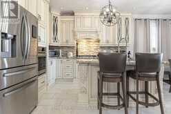 47 VANDERVOORT DRIVE | Richmond Hill Ontario | Slide Image Seven