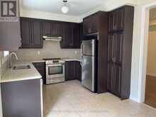 3211 EDWYNA DRIVE | Mississauga Ontario | Slide Image Six