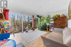 39 HILTS DRIVE | Hamilton Ontario | Slide Image Thirteen