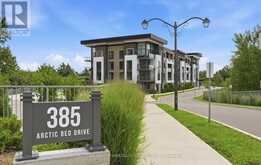 402 - 385 ARCTIC RED DRIVE | Oshawa Ontario | Slide Image Thirty-six