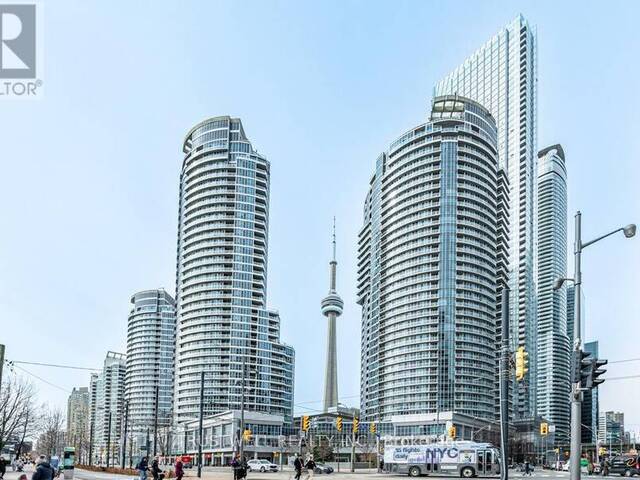 511 - 208 QUEENS QUAY W Toronto Ontario, M5J 2Y5 - 3 Bedrooms Condo For Sale