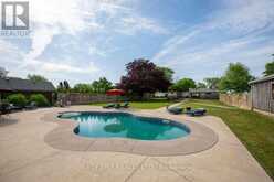 710 SEACLIFF DRIVE | Kingsville Ontario | Slide Image Three