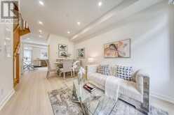 99 - 370D RED MAPLE ROAD | Richmond Hill Ontario | Slide Image Six