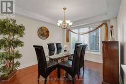 7419 BLACK WALNUT TRAIL | Mississauga Ontario | Slide Image Twelve