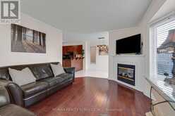 7419 BLACK WALNUT TRAIL | Mississauga Ontario | Slide Image Fifteen