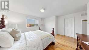 24 CASCADEN STREET | Toronto Ontario | Slide Image Seventeen