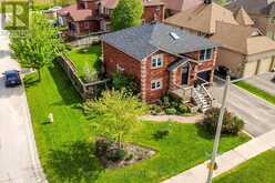 2 HEWITT PLACE | Barrie Ontario | Slide Image Two