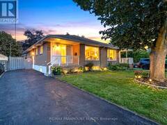63 ARGYLE CRESCENT Brampton Ontario, L6T 1M9