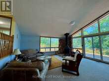 3140 ISLAND 1810 | Honey Harbour Ontario | Slide Image Nineteen