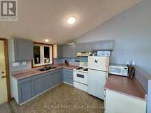 3140 ISLAND 1810 | Honey Harbour Ontario | Slide Image Twenty