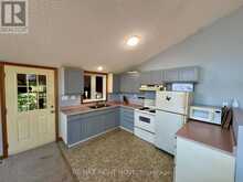 3140 ISLAND 1810 | Honey Harbour Ontario | Slide Image Twenty-one
