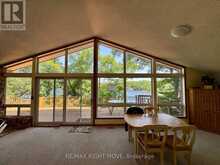 3140 ISLAND 1810 | Honey Harbour Ontario | Slide Image Twenty-four
