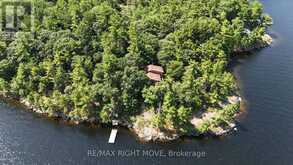 3140 ISLAND 1810 | Honey Harbour Ontario | Slide Image Two