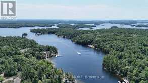 3140 ISLAND 1810 | Honey Harbour Ontario | Slide Image Five