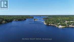 3140 ISLAND 1810 | Honey Harbour Ontario | Slide Image Six