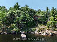 3140 ISLAND 1810 Honey Harbour Ontario, P0E 1E0